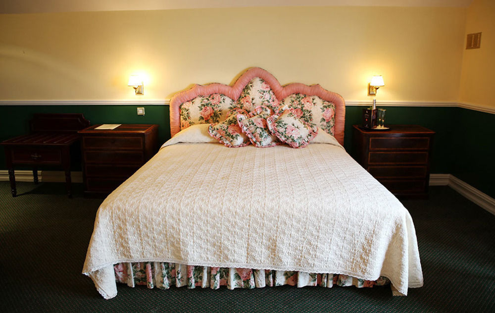 Reddans Of Luxury Bed & Breakfast, Restaurant And Bar Frühstückspension Bettystown
